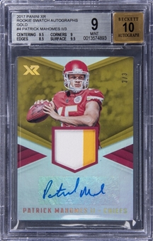 2017 Panini XR "Rookie Signatures" Gold #RSAPM Patrick Mahomes II Signed Patch Rookie Card (#2/3) - BGS MINT 9/BGS 10